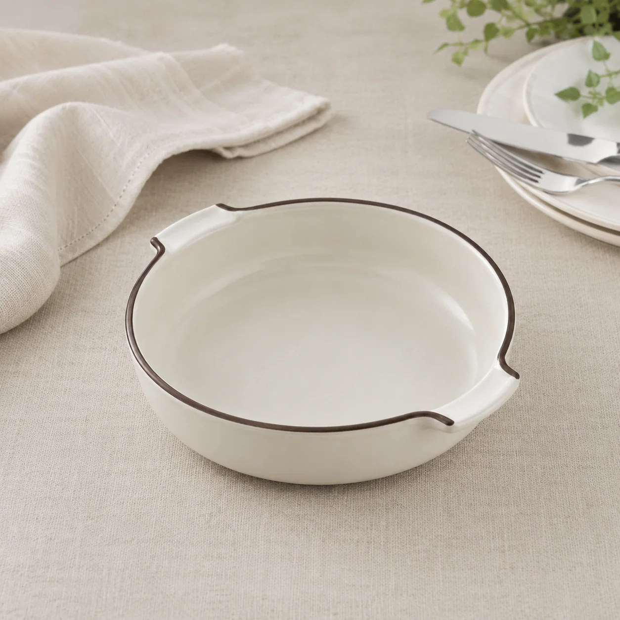 Ceramic Round Bowl with Handles (7 inch) - Image 3