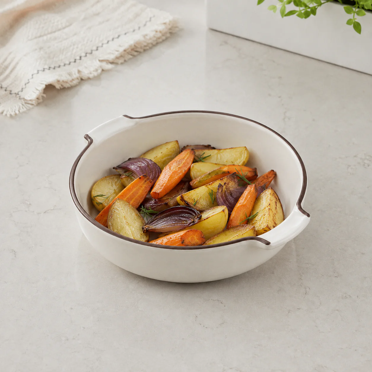 Ceramic Round Bowl with Handles (7 inch) - Image 4