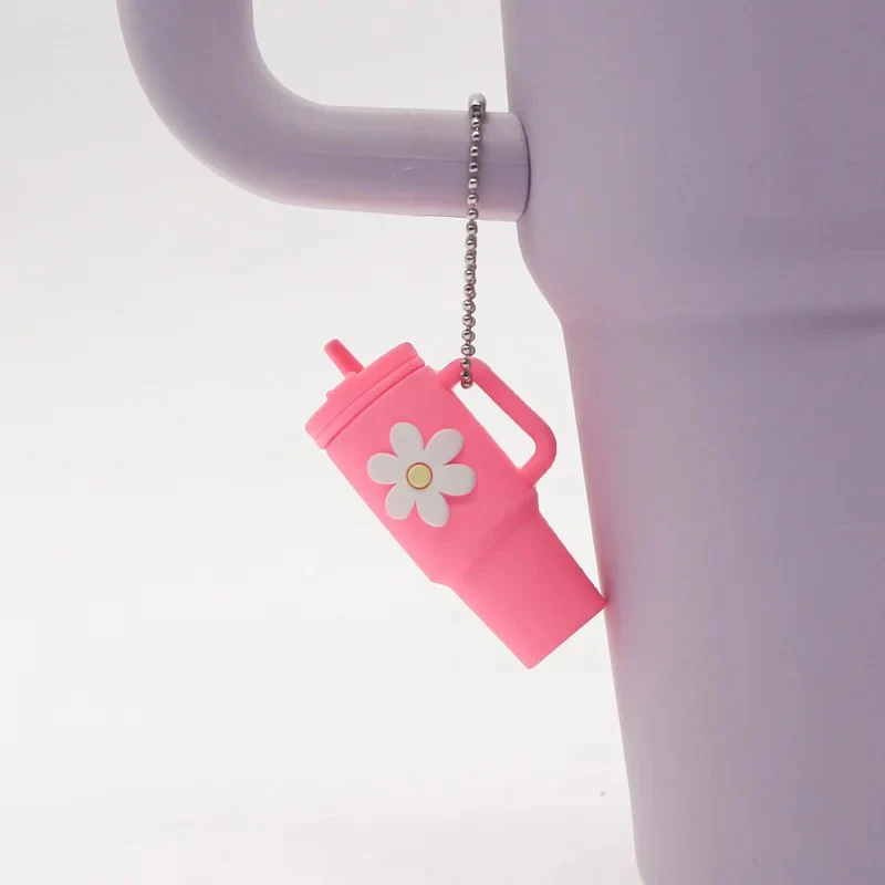 Mini Daisy Tumbler Keychain - Image 17