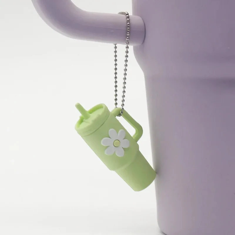 Mini Daisy Tumbler Keychain - Image 20
