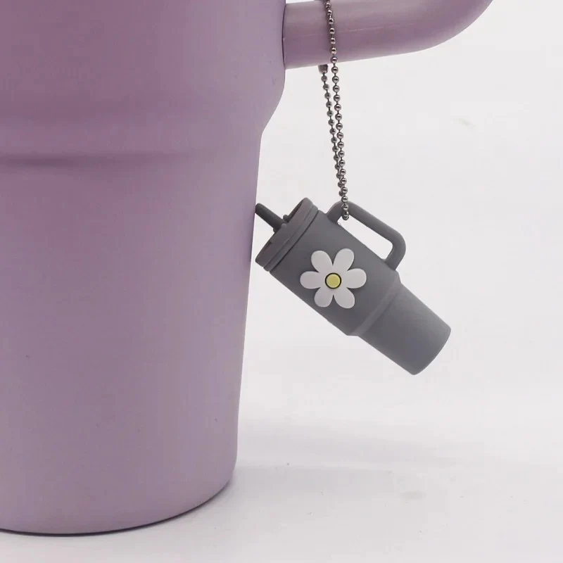 Mini Daisy Tumbler Keychain - Image 21