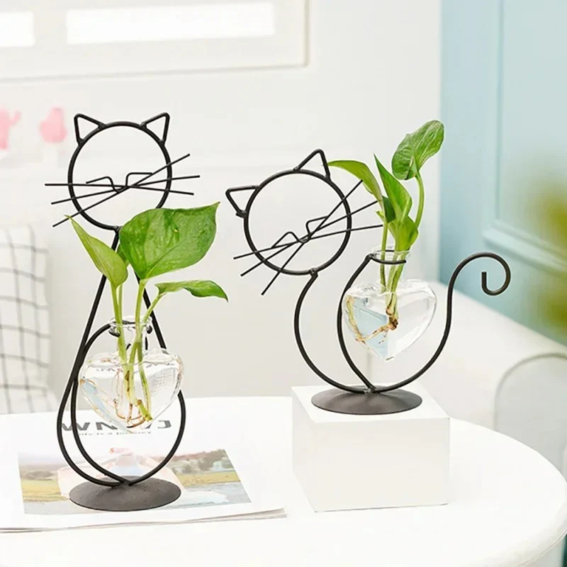 Metal Cat-Shaped Hydroponic Planter